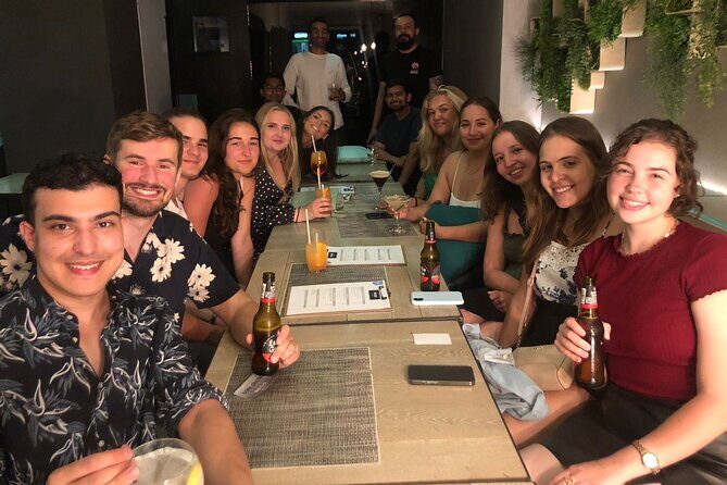 Barcelona Pub Crawl by KING -The Best Party tour & VIP Club Entry - Key Points