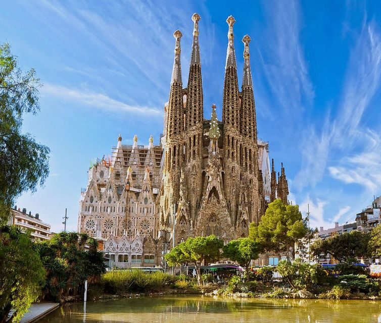 Barcelona: Sagrada Familia and Park Guell Small-Group Tour - Final Thoughts: Who Should Book This Tour?