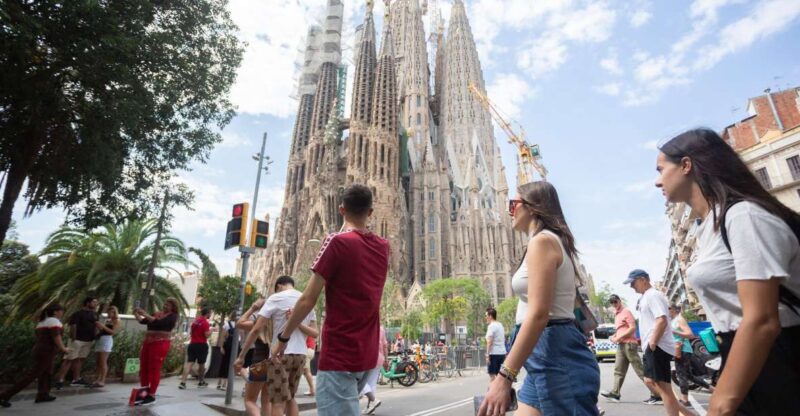 Barcelona: Sagrada Familia Fast Track Guided Tour - FAQ about the Sagrada Familia guided tour