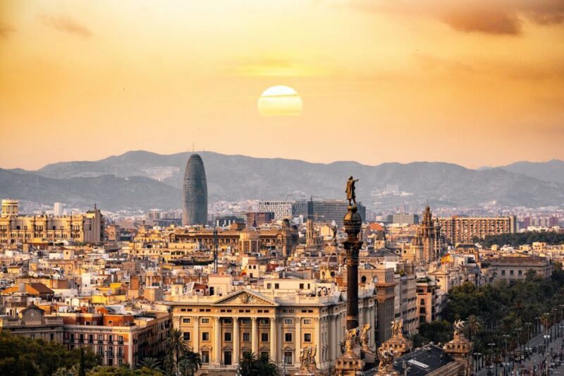 Barcelona: Sagrada Familia, Modernism, and Old Town Tour - FAQ