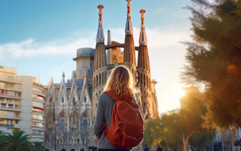 Barcelona: Sagrada Familia & Park Güell Guided Tour & Ticket - Exploring Barcelona’s Gaudí Marvels: What to Expect
