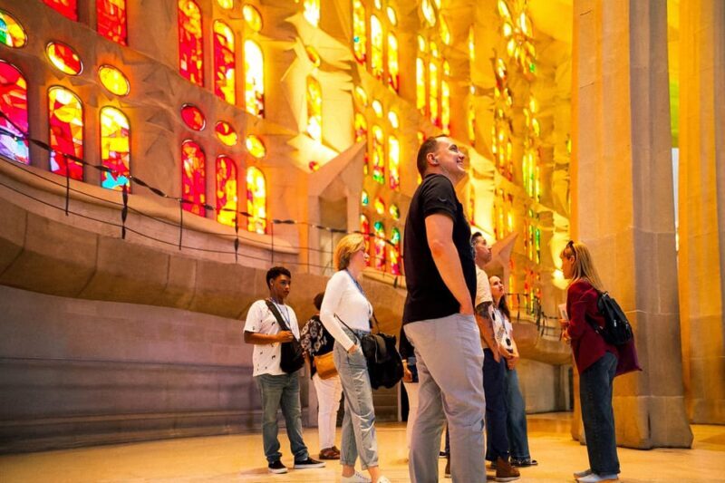 Barcelona: Sagrada Familia Priority Access Guided Tour - Deep Dive into the Itinerary