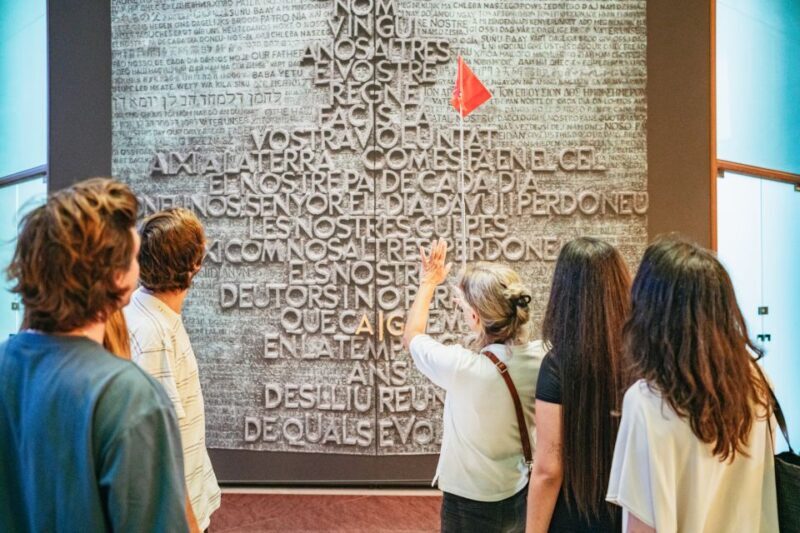Barcelona: Sagrada Familia Skip-the-Line Entry Ticket & Tour - What Makes This Tour Stand Out?