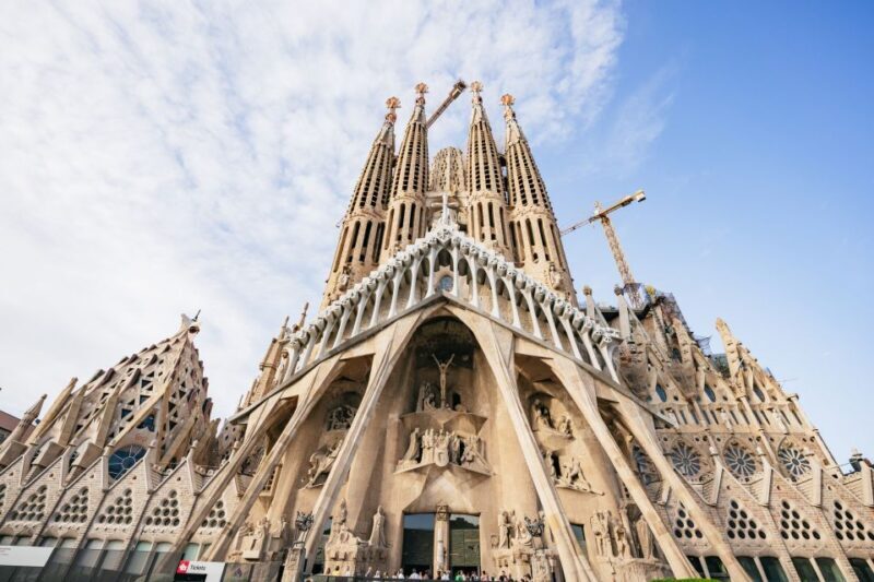 Barcelona: Sagrada Familia Skip-the-Line Entry Ticket & Tour - Practical Considerations: Timing, Accessibility, and Value