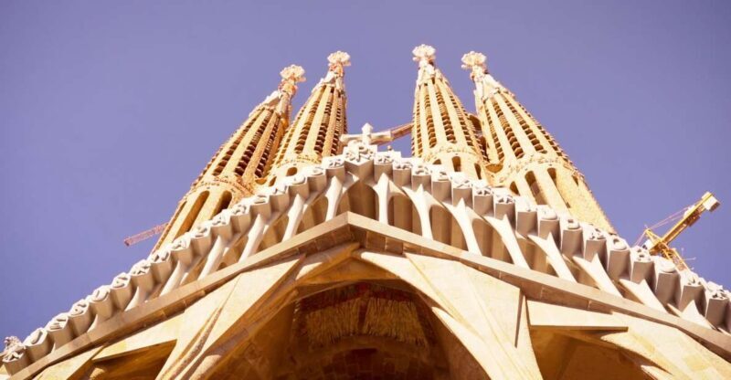 Barcelona: Sagrada Familia Skip-the-Line Guided Tour - A More In-Depth Look at the Tour