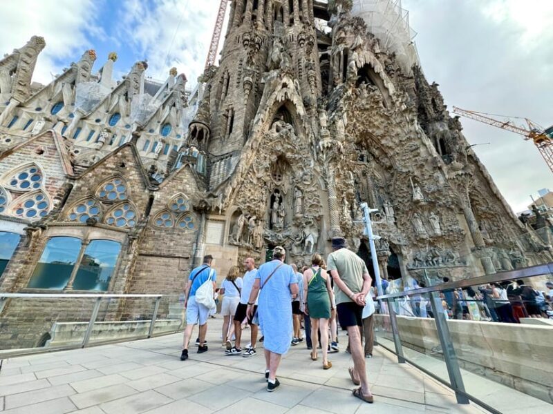 Barcelona: Sagrada Familia Skip-the-Line Guided Tour - Who Would Enjoy This Tour?