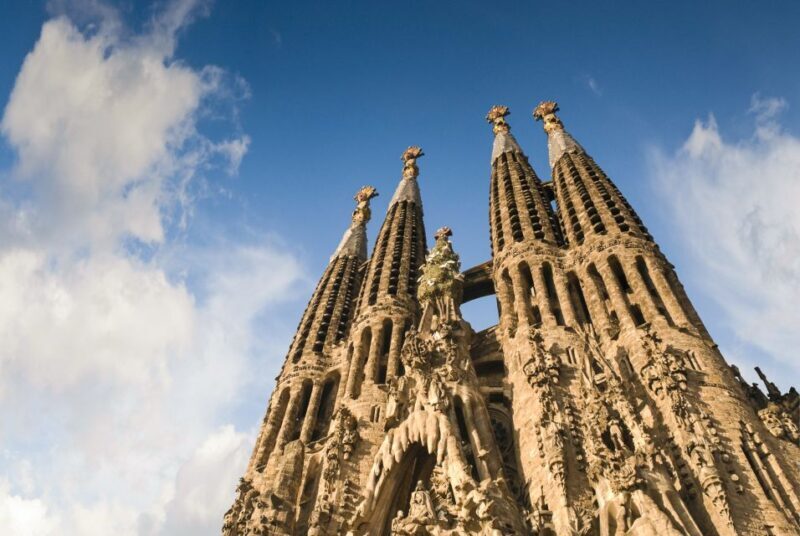 Barcelona: Sagrada Familia Skip The Line Insider Guided Tour - Authentic Perspectives from Travelers