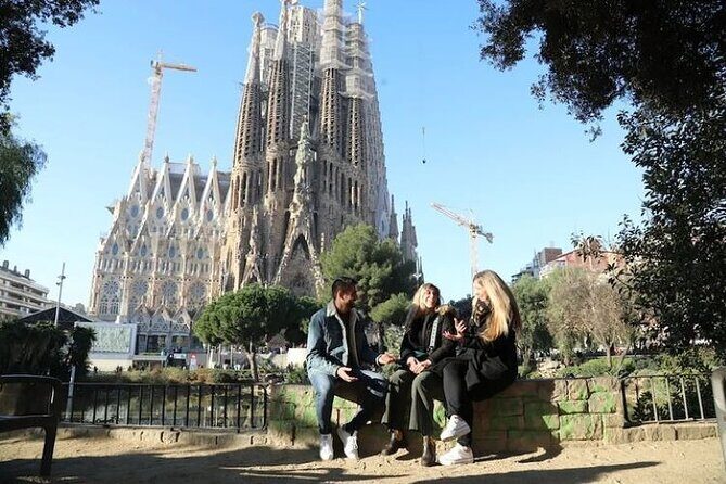 Barcelona Sagrada Familia Skip The Line Insider Guided Tour - Frequently Asked Questions