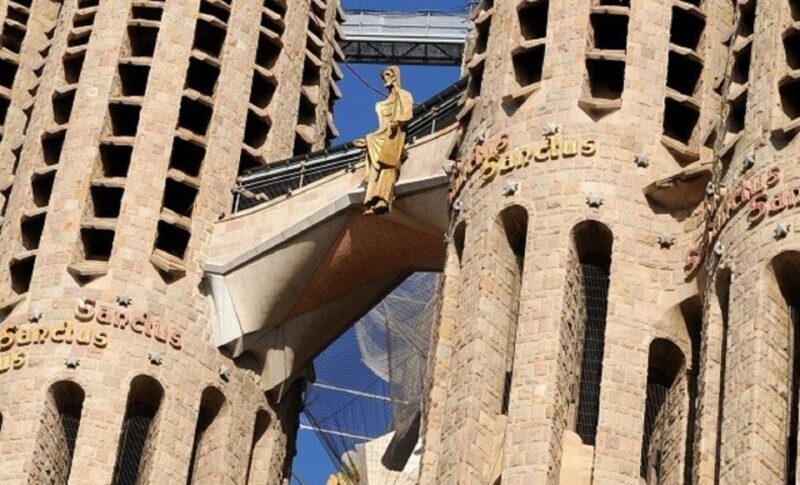 Barcelona: Sagrada Familia Tour of the Facades in German - FAQ: Your Practical Questions Answered