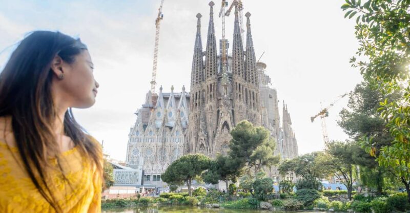 Barcelona: Sagrada Familia Tour & Optional Tower Visit - Considerations for Potential Visitors