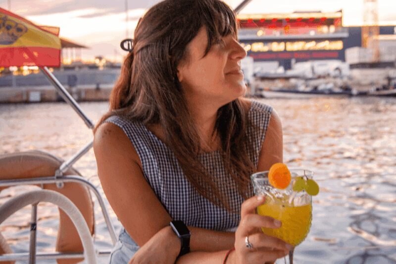 Barcelona Sailing Adventure with Sangria Workshop - Key Points