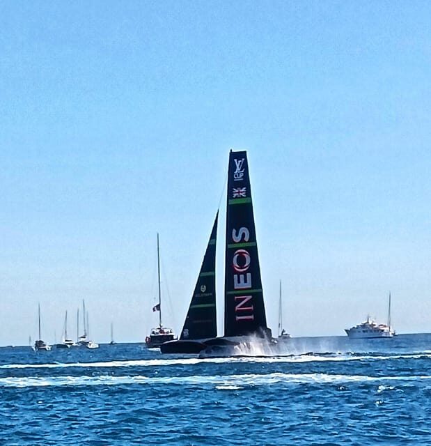 Barcelona: Sailing tour - Barcelona: Sailing Tour — A Relaxed Sea Escape in the Heart of Catalonia