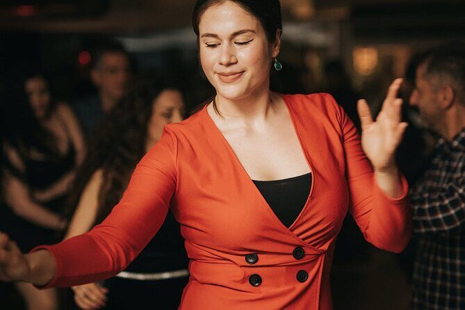 Barcelona Salsa Lovers Dance Experience - Practical tips for making the most of this experience