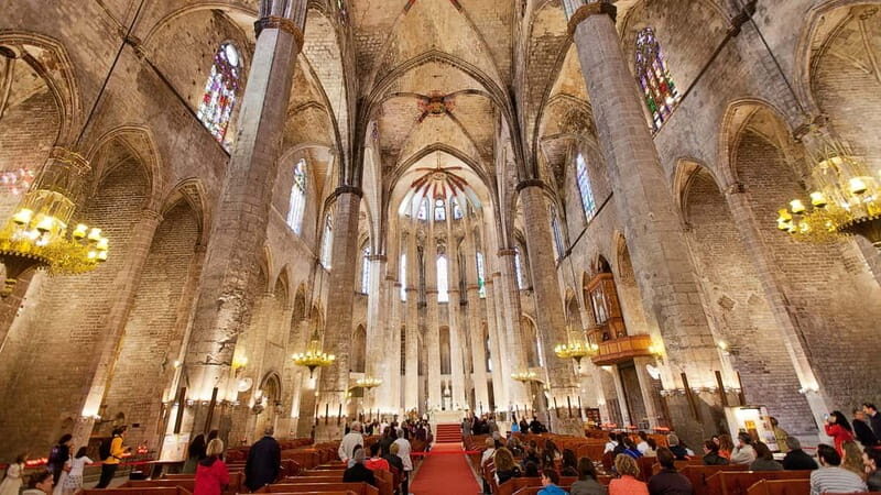 Barcelona: Santa Maria del Mar Tour & Terrace Access - Exploring the Basilica’s Interior