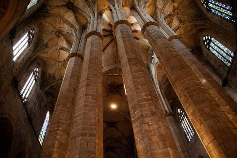 Barcelona: Santa Maria del Mar Tour & Terrace Access - Hidden Corners and Architectural Details