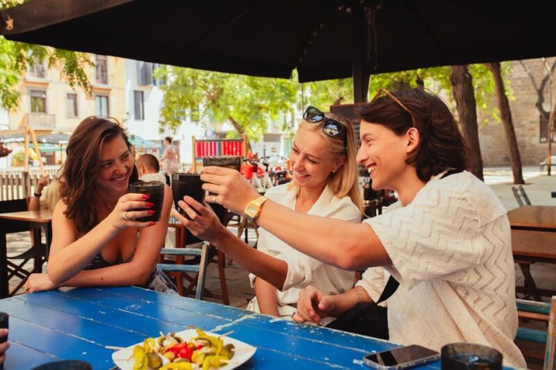 Barcelona: Small Group Gothic, Tapas & Churros Tour! - Tasting Catalonia: From Local Bakeshop to La Rambla