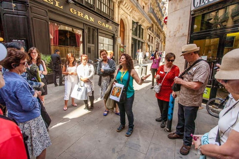 Barcelona: Small Group Picasso Tour with Picasso Museum - The Small Group Advantage