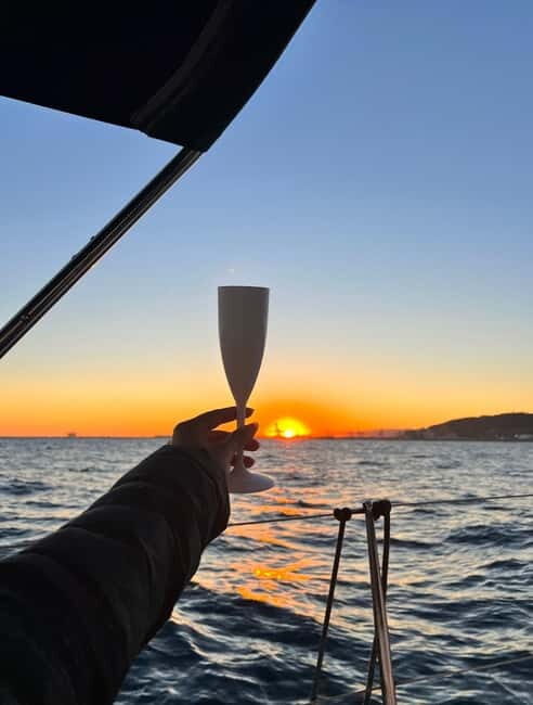 Barcelona: Sunset Sailboat Cruise with Open Bar and Snacks - A Detailed Look at the Barcelona Sunset Sailboat Cruise