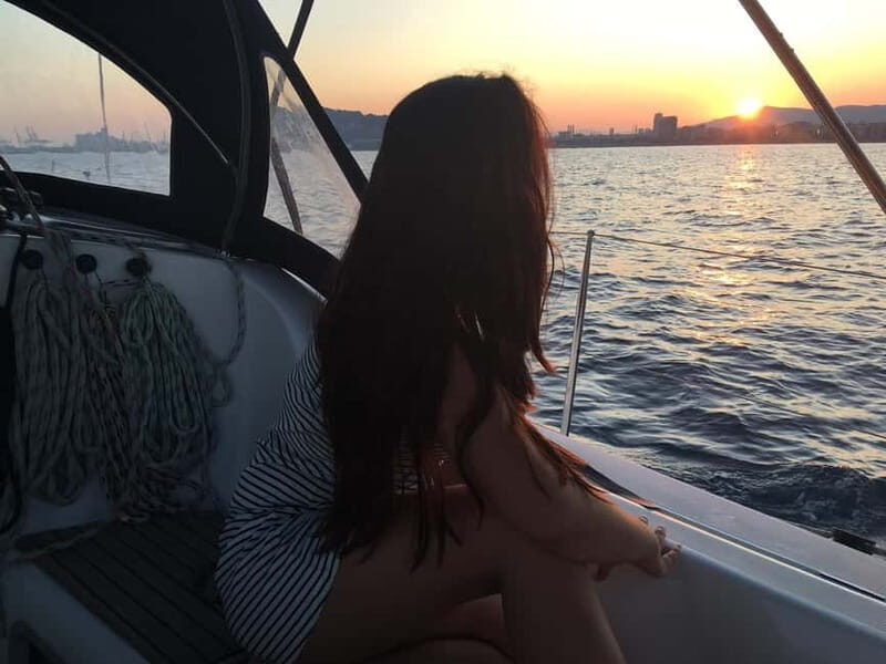 Barcelona: Sunset Skyline Cruise with Cava and Snacks - In The Sum Up