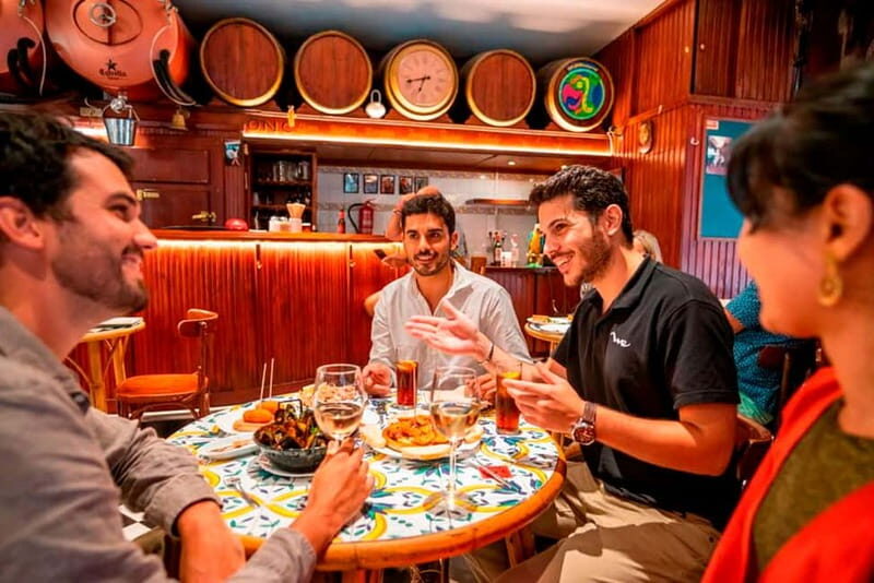 Barcelona: Tapas and Wine with Flamenco Show in the Old Town - Key Points