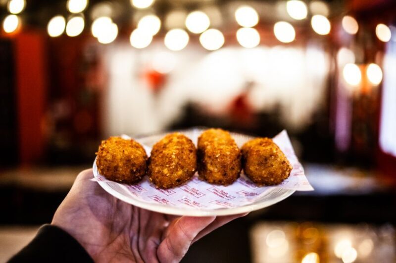 Barcelona: Tapas Food and Wine Tour in La Barceloneta - Authenticity & Authentic Experiences