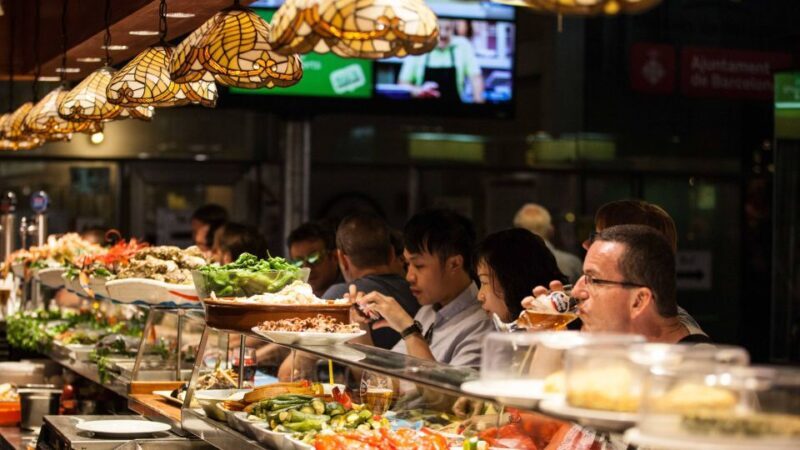 Barcelona: Tapas & Picasso Museum Guided Walking Tour - Experience Barcelona’s Artistic Soul and Culinary Flavors in 4 Hours