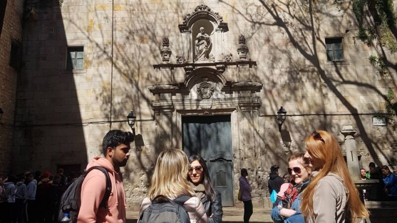 Barcelona: Tapas & Picasso Museum Guided Walking Tour - Detailed Breakdown of the Experience