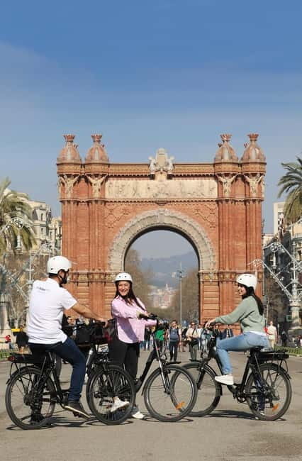 Barcelona: Tapas Tasting Tour by Regular Bike or E-Bike - The Guide and Experience Quality