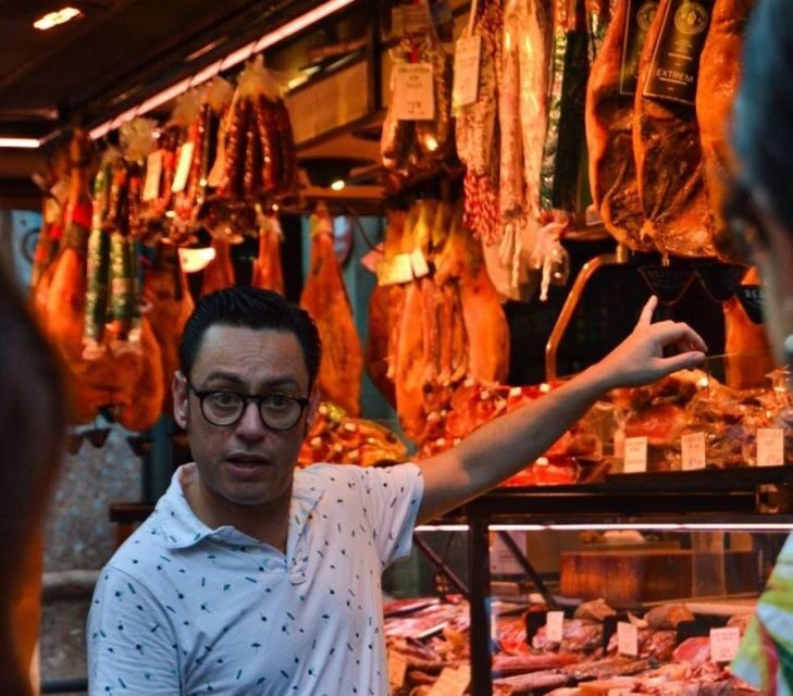 Barcelona: Tapas Walking Tour with Food, Wine, and History - Practical Tips for Your Tour Experience