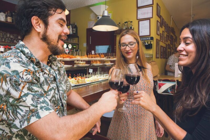 Barcelona: Tapas & Wine, Private Tour in Traditional Taverns - Experience Barcelona’s Hidden Flavors: Private Tapas & Wine Tour