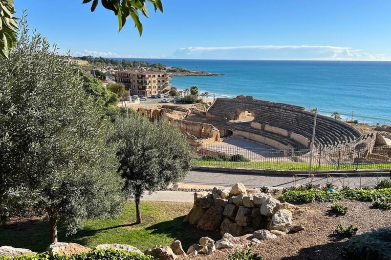 Barcelona: Tarragona & Sitges Guided Day Trip with Transfers - Key Points