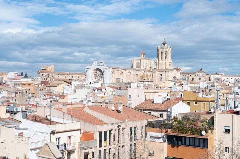 Barcelona: Tarragona & Sitges Guided Day Trip with Transfers - Who Will Love This Tour?