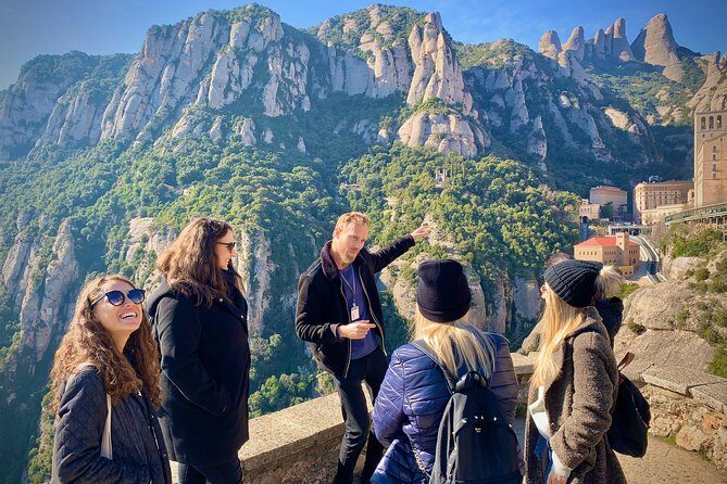Barcelona to Montserrat: Guided Tour & Return Bus Transfers - Final Thoughts