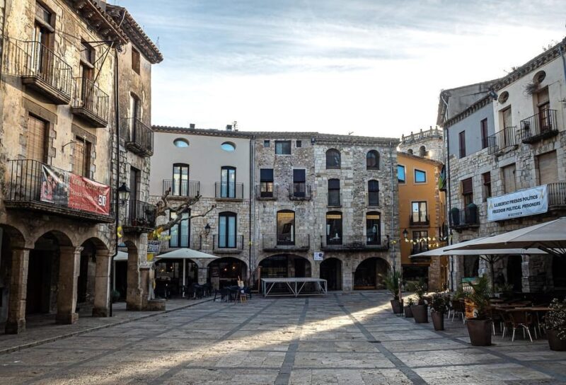 Barcelona: Tour Besalú and paella in Tossa de Mar - Who Should Consider This Tour?