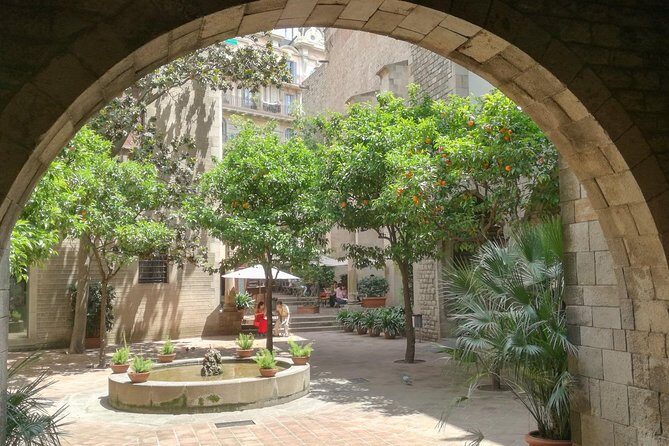 Barcelona Tour with Tapas: Historic Quarters Private Tour (3 Hours) - FAQ