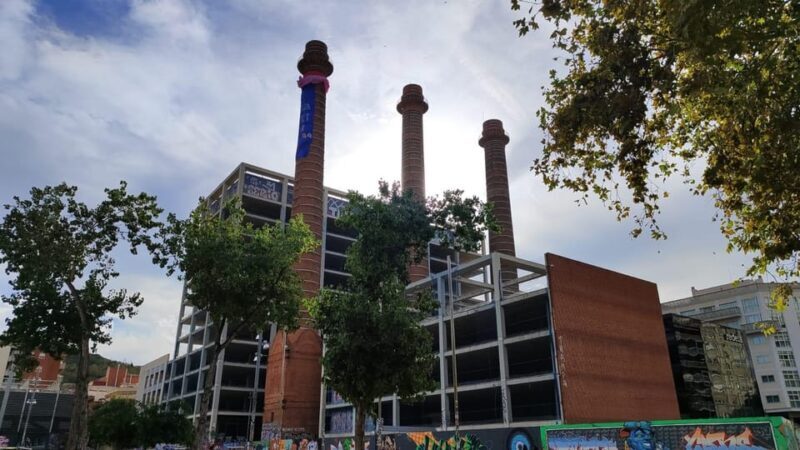Barcelona Uncovered: A Unique Walking Adventure - An In-Depth Look at the Tour Experience