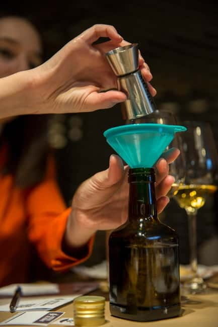 Barcelona: Vermouth-making workshop with aperitif - Barcelona: Vermouth-making workshop with aperitif — An authentic taste of Catalan culture
