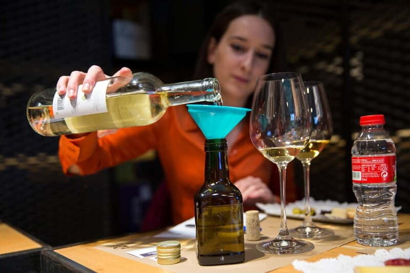 Barcelona: Vermouth-making workshop with aperitif - Why choose this Vermouth workshop?