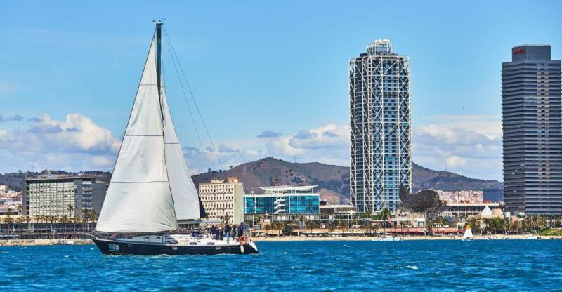 Barefoot: Private sailing cruise in Barcelona - What to Expect on the Sailing Cruise