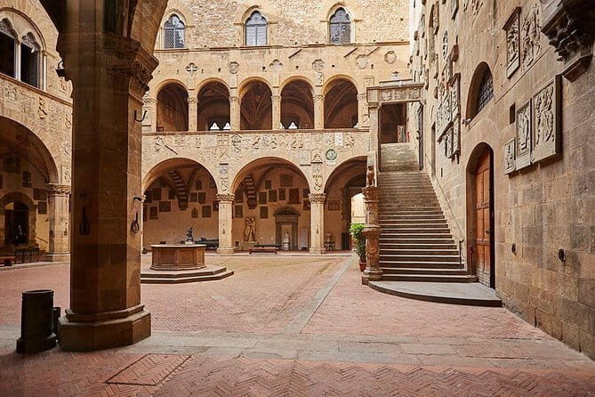 BARGELLO Museum, Glories of Renaissance, Michelangelo and Donatello - Key Points