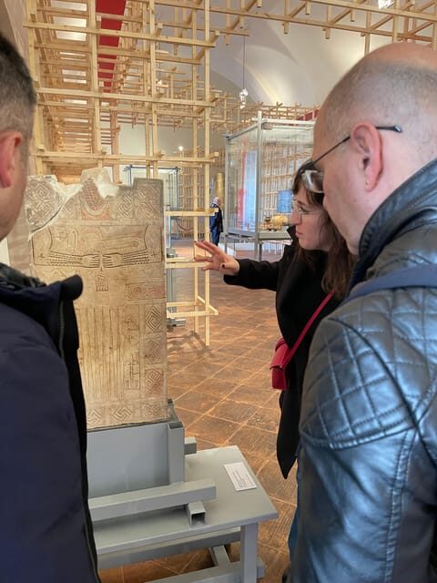 Bari: Guided Tour with archaeologist - Key Points