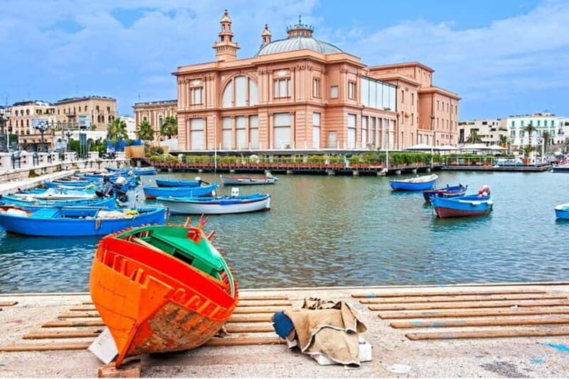 Bari : Must-see attractions Walking Tour - What to Expect From Your Guide and the Tour