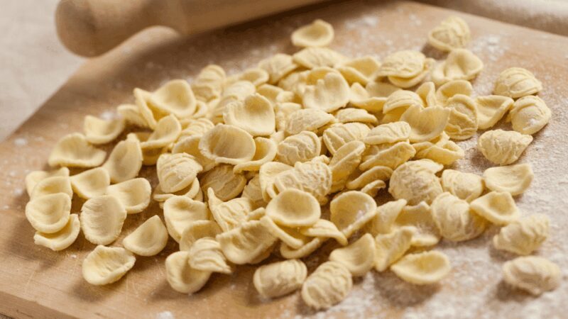 Bari: Street Food Walking Tour with a Local Guide - Key Points