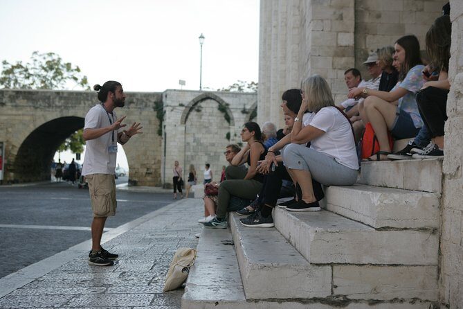 Bari Vecchia Group Tour in Italian - Introduction: A Walk Through Bari Vecchia