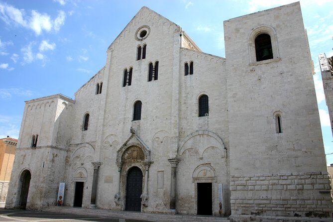 Bari Walking tour in small group - The Sum Up