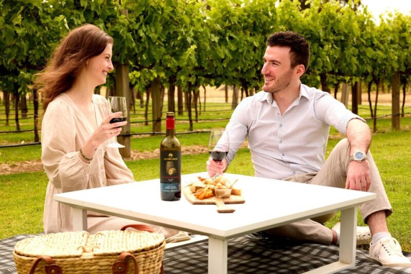Barossa Valley: Jacob's Creek Perfect Picnic - A Closer Look at the Barossa Valley: Jacobs Creek Perfect Picnic