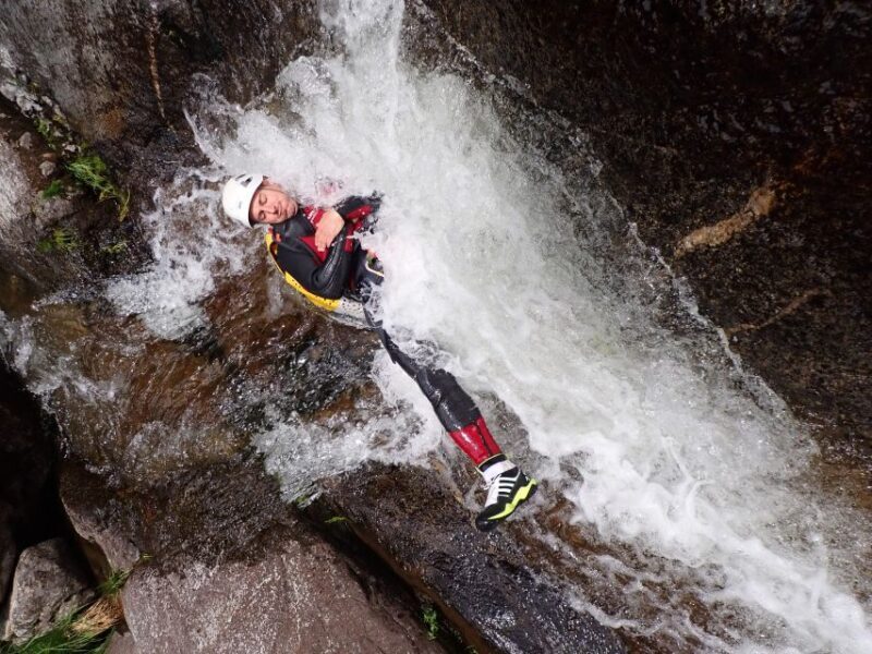 Barranquisme Vall de Núria - Girona - Discovering Vall de Núria: The Perfect Setting for Canyoning