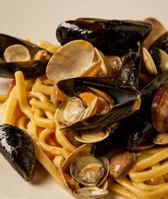 Basic fish tasting menu at the Signora Bettola restaurant - Discovering the Flavors of Naples at Signora Bettola
