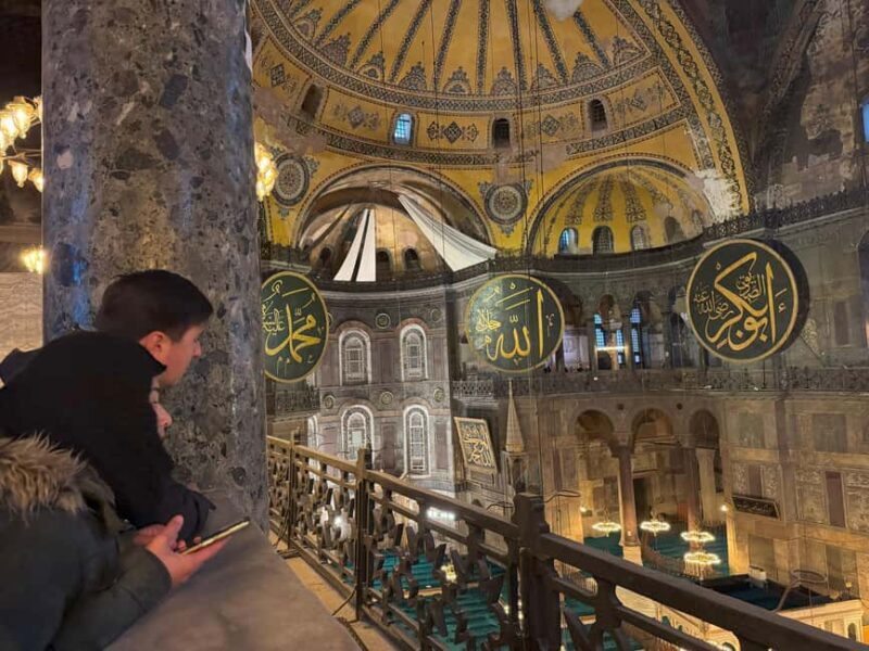 Basilica Cistern, Hagia Sophia, Blue Mosque & Topkapi Palace - Exploring Istanbul’s Main Attractions in a Day