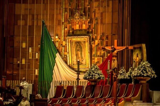Basilica of Guadalupe with transport + tamales and atole - What Makes This Tour Valuable?